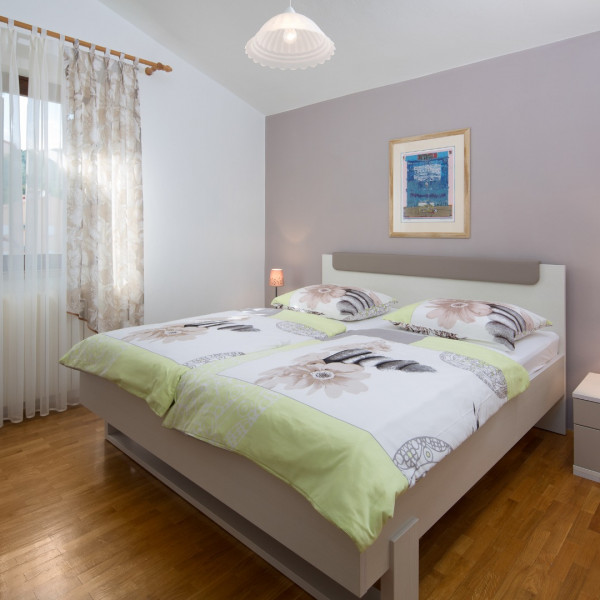 Bedrooms, Apartman Oleander, Dalia Rabac - Villa and apartments, elegant and modern holiday properties near the sea in Istria Rabac