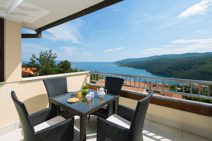 Apartman Lavender, Dalia Rabac - Villa and apartments, elegant and modern holiday properties near the sea in Istria Rabac