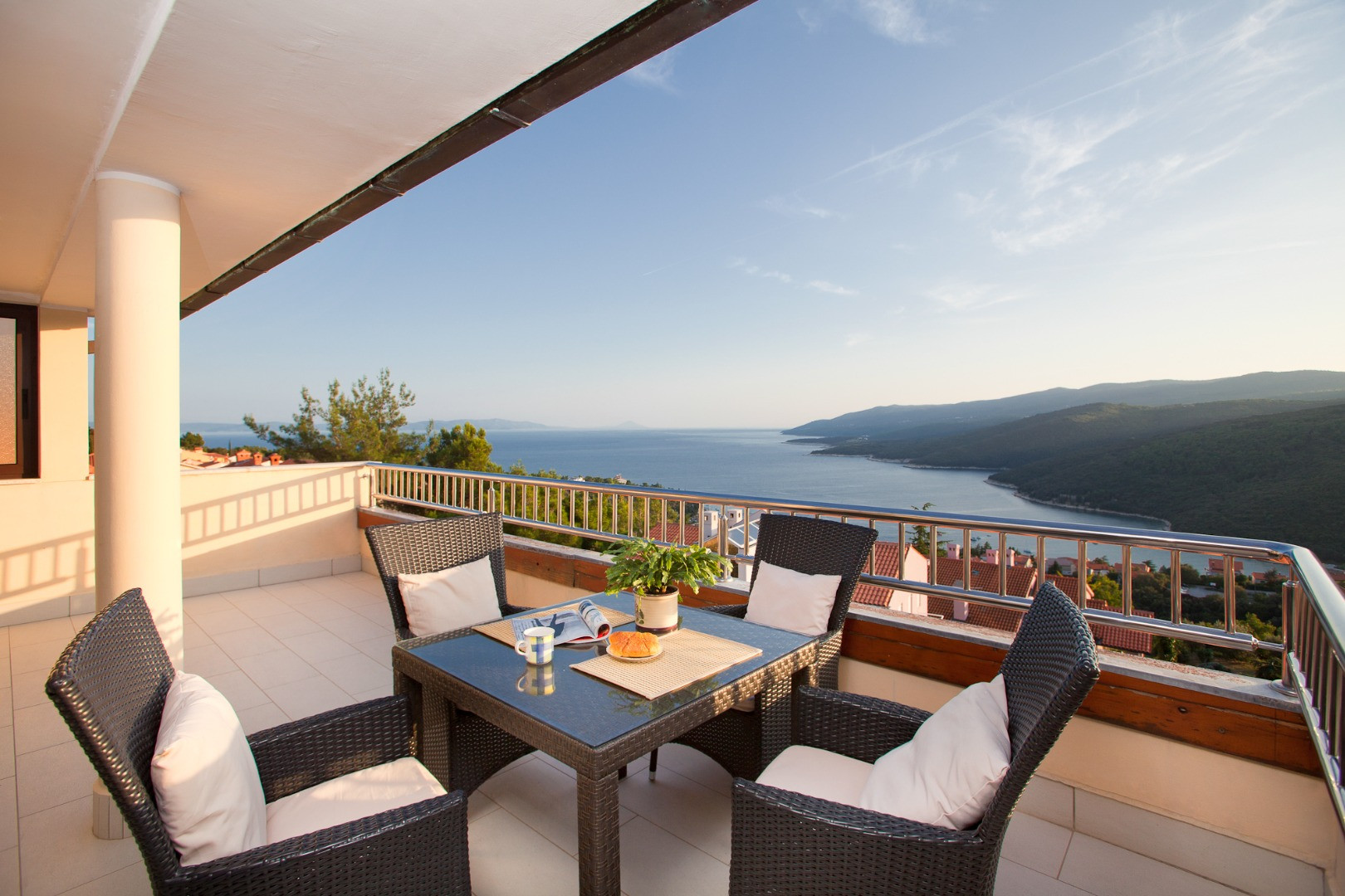 Dalia - Villa & apartments in Rabac - Lodging for a pleasant holiday, Dalia Rabac - Villa and apartments, elegant and modern holiday properties near the sea in Istria Rabac